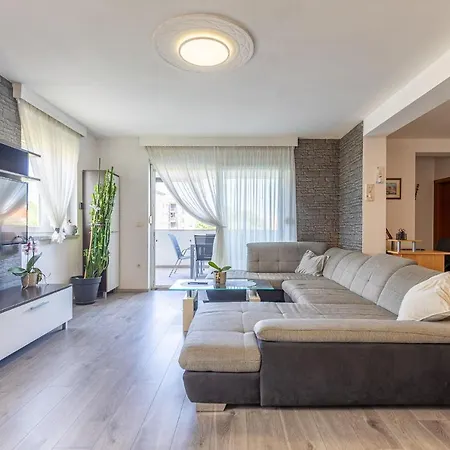 Διαμέρισμα Anita *